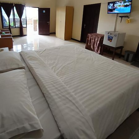 Hotel Gita Puri Redpartner Blitar Exteriér fotografie