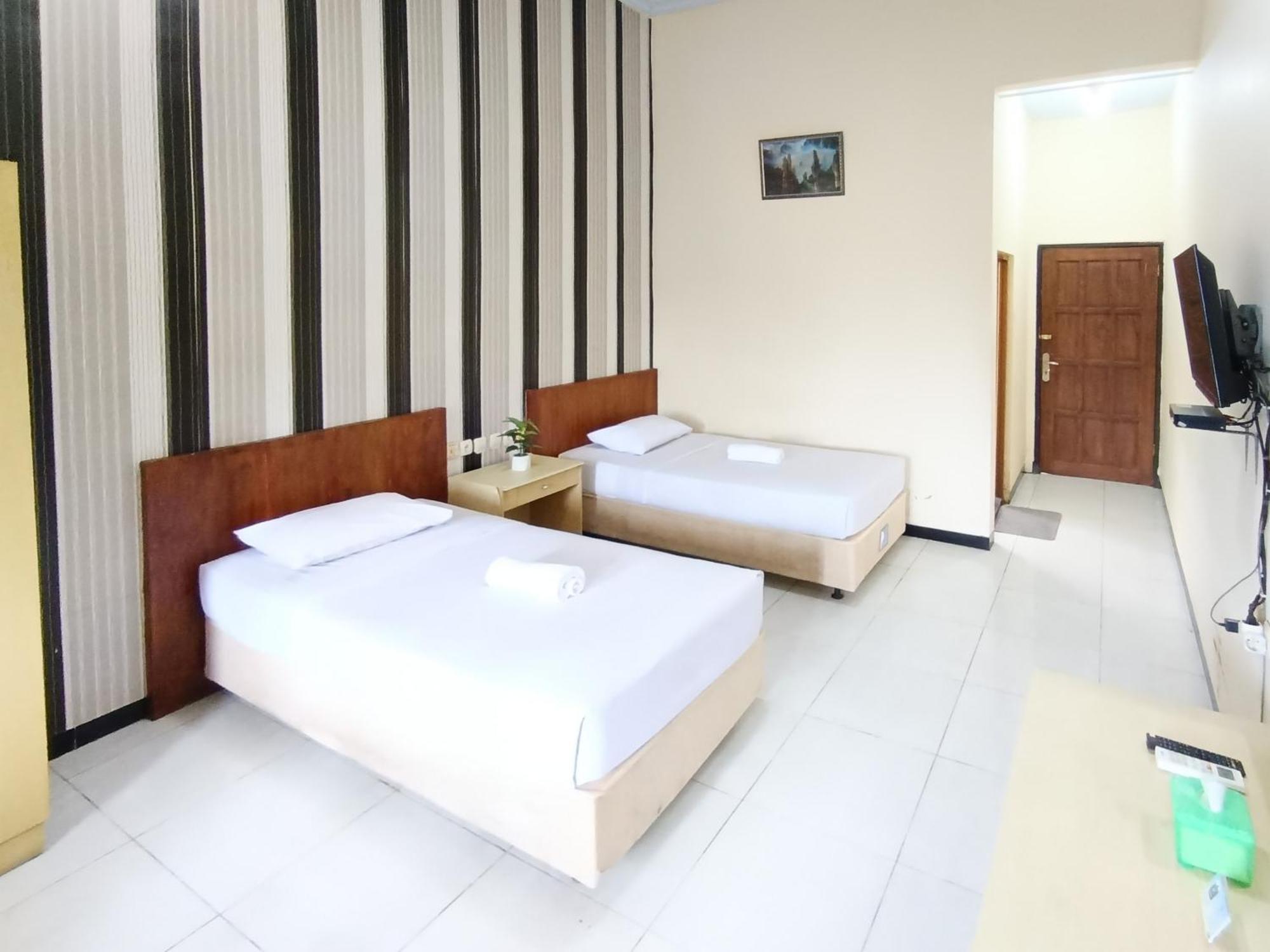 Hotel Gita Puri Redpartner Blitar Exteriér fotografie