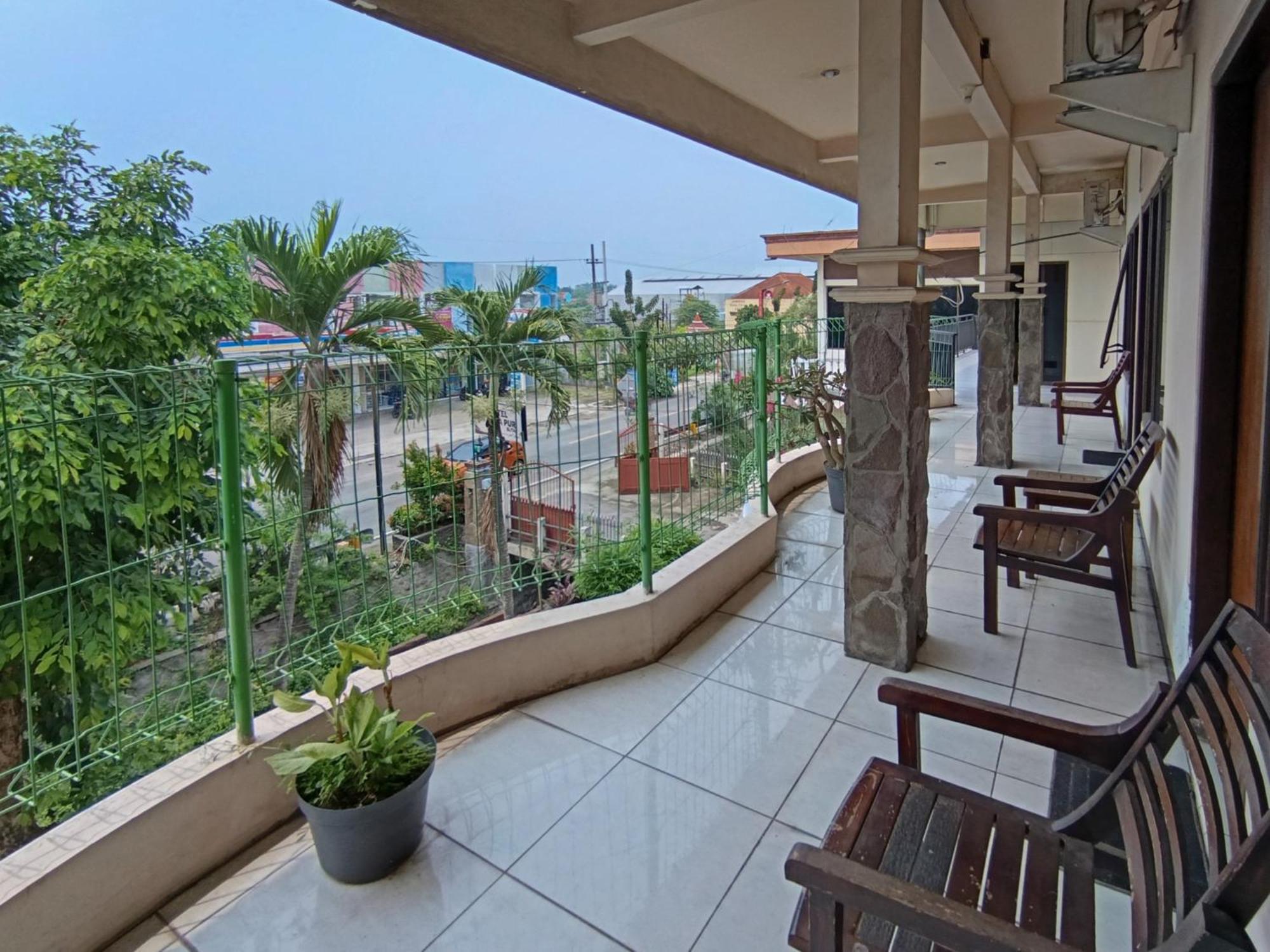 Hotel Gita Puri Redpartner Blitar Exteriér fotografie